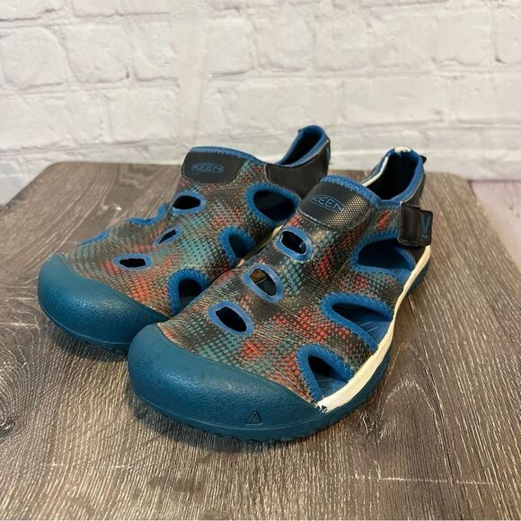 Keen Stingray Sandals size 4 - Picture 1 of 5